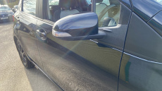 Toyota Yaris 1.5 VVT-i Icon Tech 5dr Petrol Hatchback